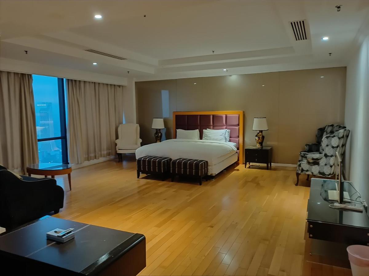 Kl Times Square Apartment กัวลาลัมเปอร์ ภายนอก รูปภาพ