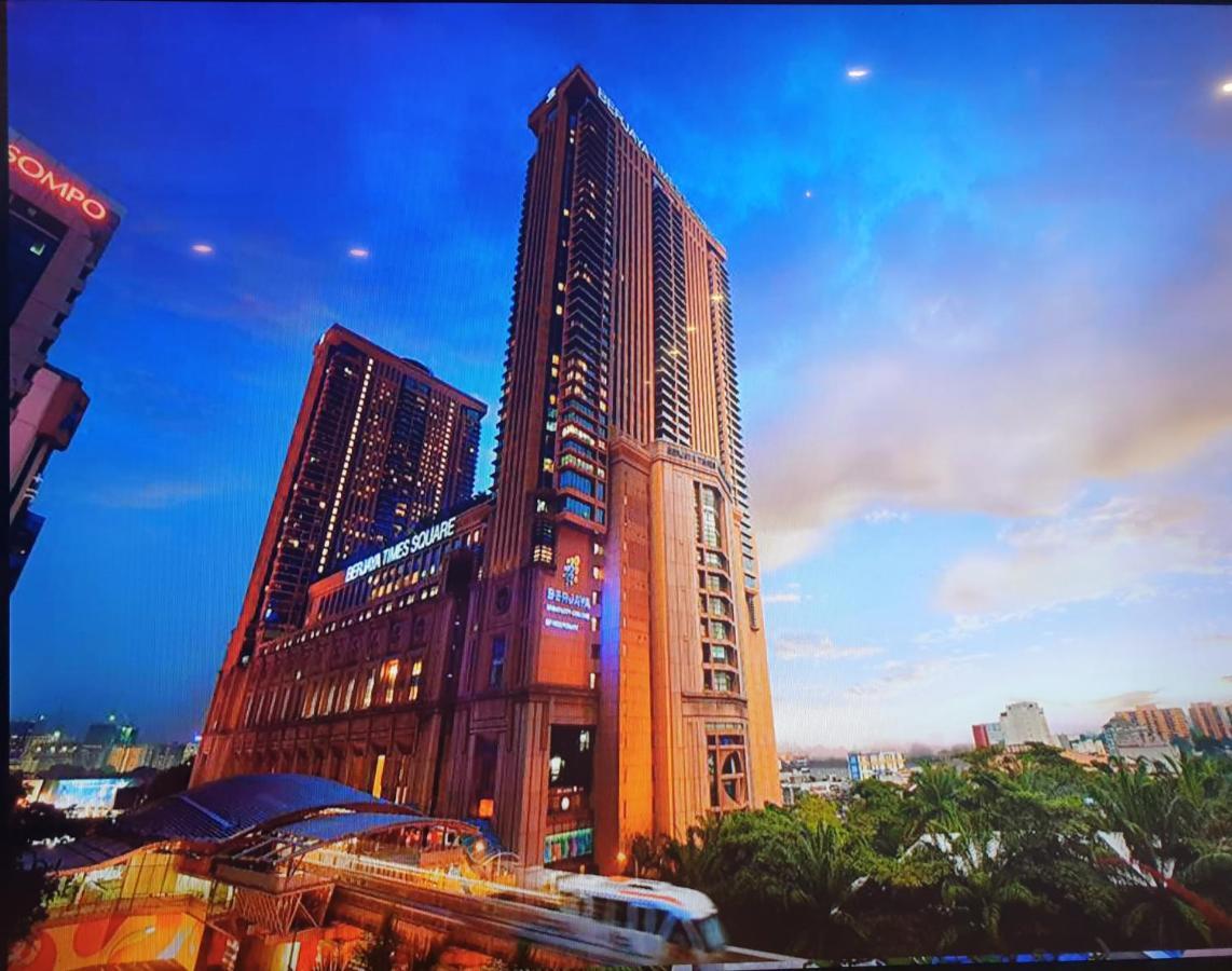 Kl Times Square Apartment กัวลาลัมเปอร์ ภายนอก รูปภาพ
